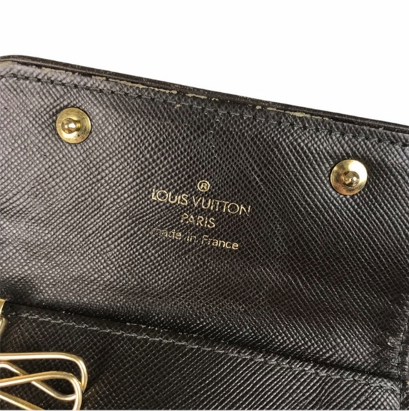 Authentic Louis Vuitton Mini Lin Monogram Key Case - Picture 4 of 6